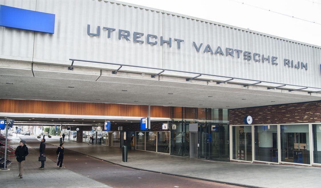 Train station Utrecht Vaartsche Rijn